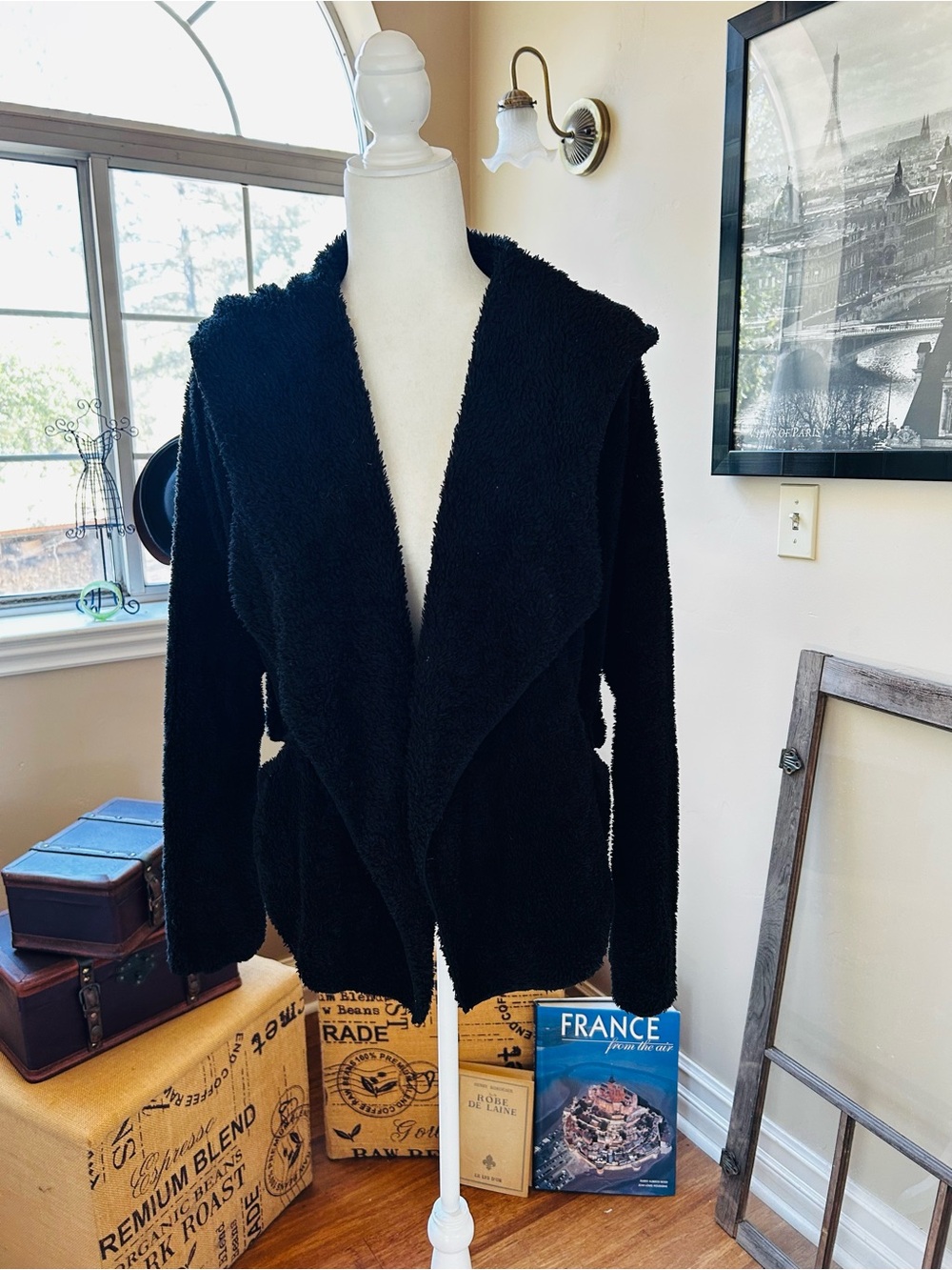 Cozy Black Pete & Greta Hooded Teddy Jacket - Plush Open-Front by
